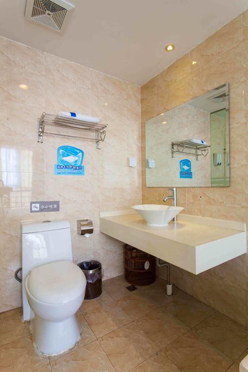 7Days Inn Dalian Wafangdian Railway Station Room photo